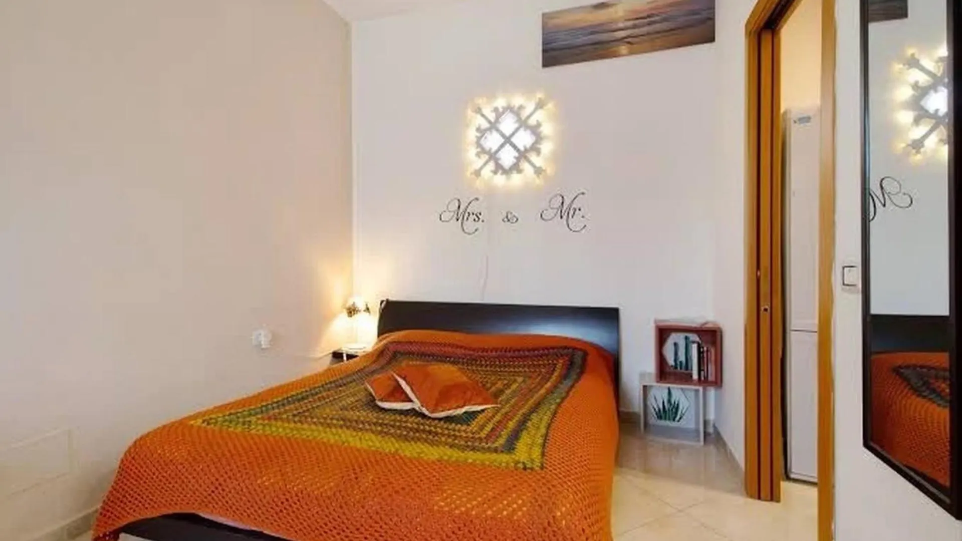 Mado Apartments Dalmazia location